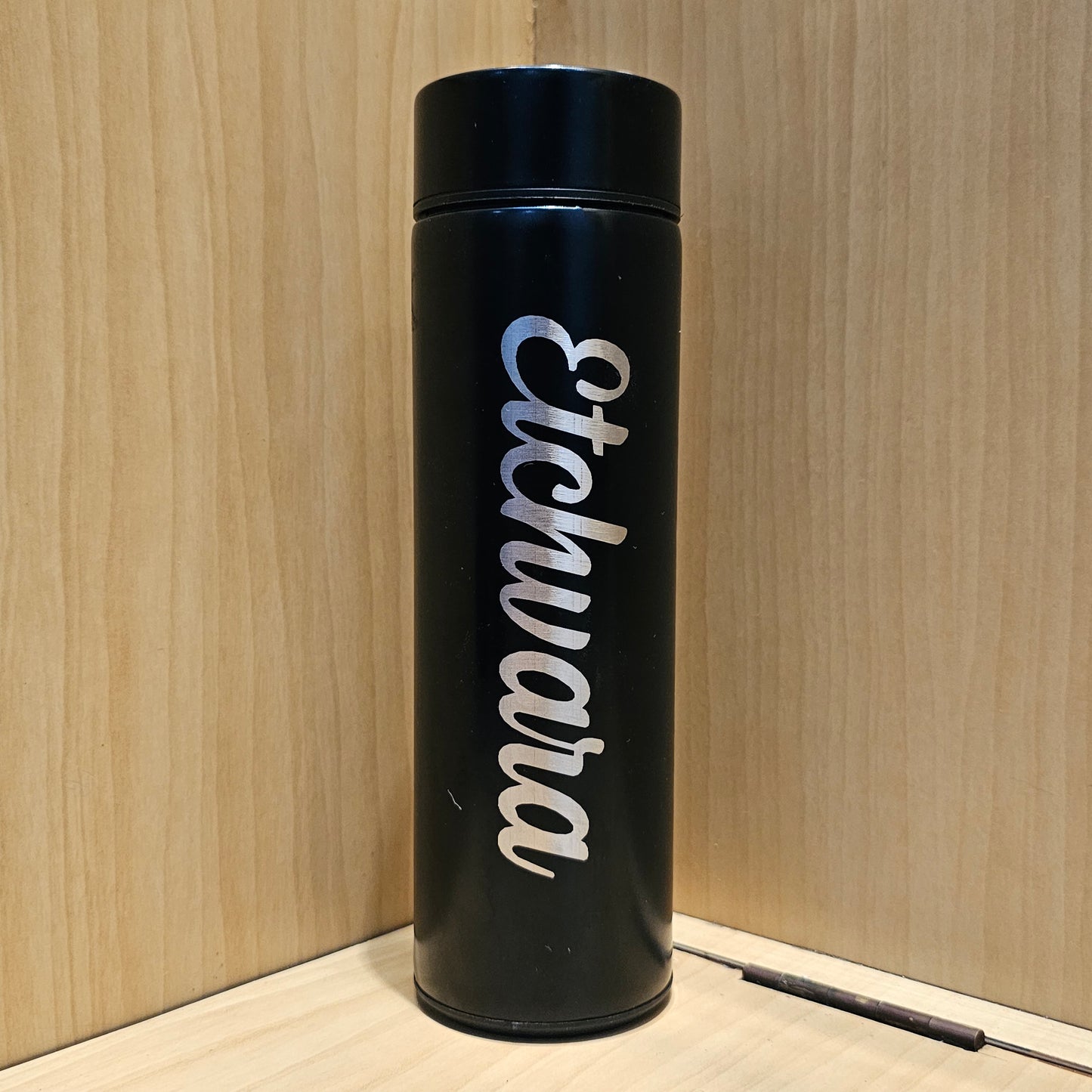 Smart LED Temperature Bottle | 500ml Insulated Steel Flask | Hot & Cold Thermos for Travel, Gym & Office (Black)