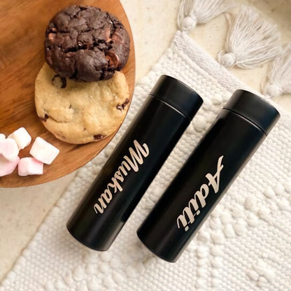 Smart LED Temperature Bottle | 500ml Insulated Steel Flask | Hot & Cold Thermos for Travel, Gym & Office (Black)