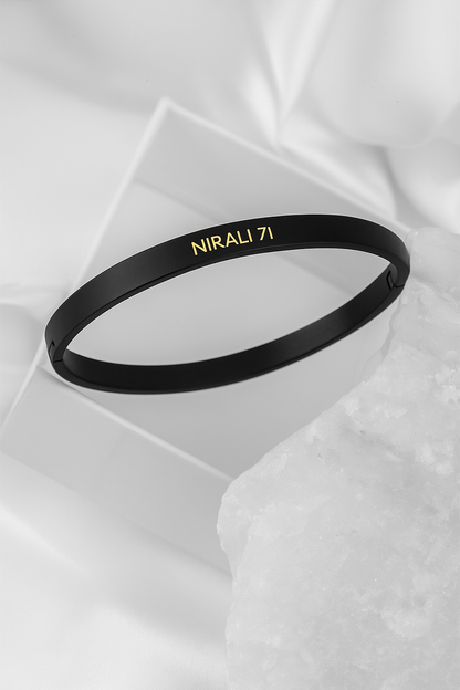 Personalized Oval Bangle Bracelet | Seamless Hinged Cuff | Name Engraved | Unisex Gift Jewelry