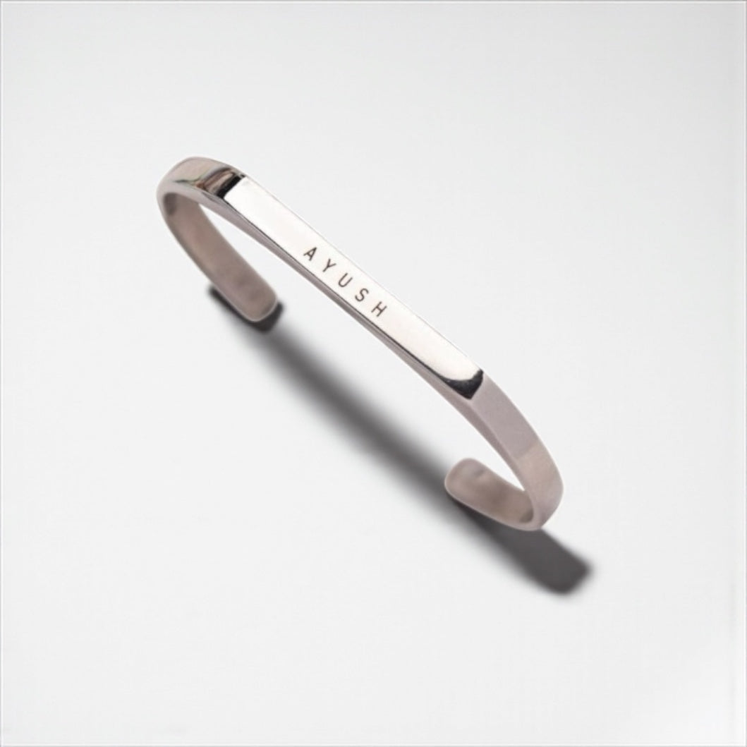 Personalized Zeus Bracelet – Timeless Elegance, Custom Engraved