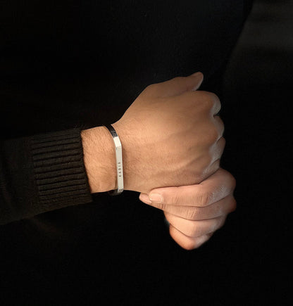 Personalized Zeus Bracelet – Timeless Elegance, Custom Engraved