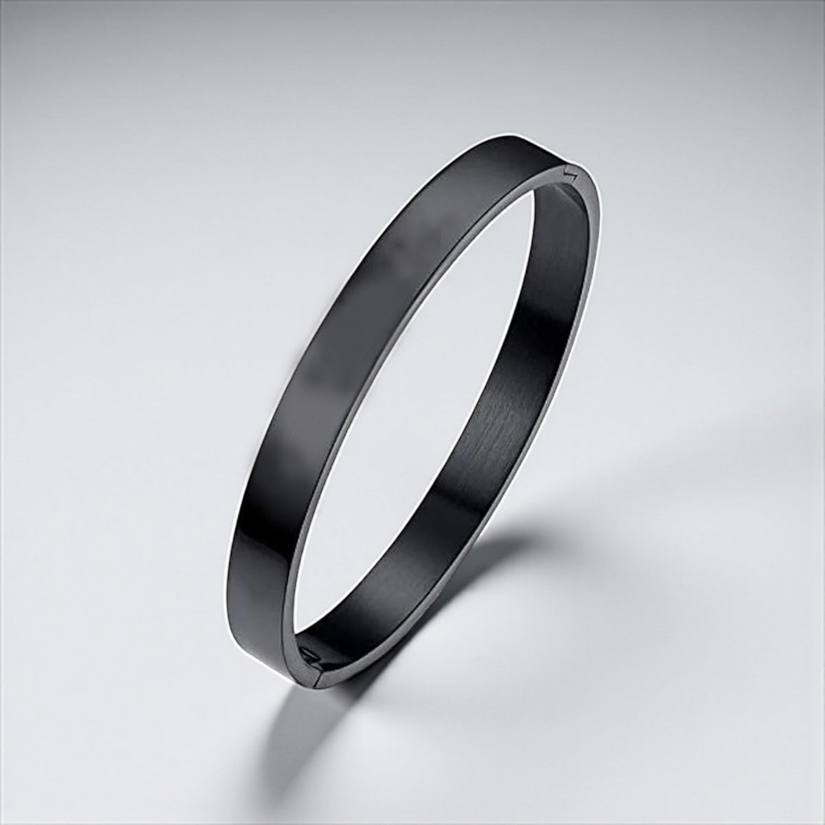 Personalized Oval Bangle Bracelet | Seamless Hinged Cuff | Name Engraved | Unisex Gift Jewelry